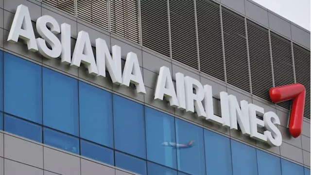 Asiana Airlines board to meet again on Thursday on sale of cargo business -Yonhap