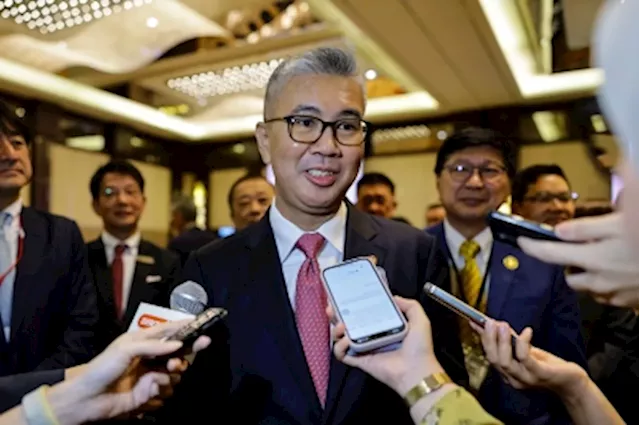 Tengku Zafrul says Putrajaya confident about realising RM170b worth of investment pledge from China