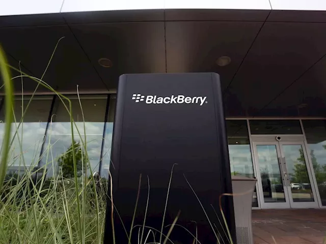 Live news: BlackBerry to split company, hold IPO for Internet of Things business