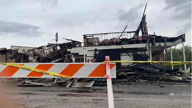 'I feel numb, I don't feel anything right now,' Marble Falls business owners losses everyt