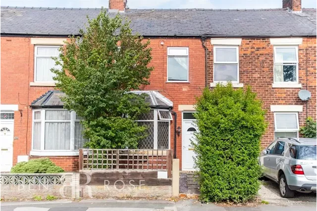 Bargain 3 bed Leyland home perfect for growing family with modern fitted kitchen on the market