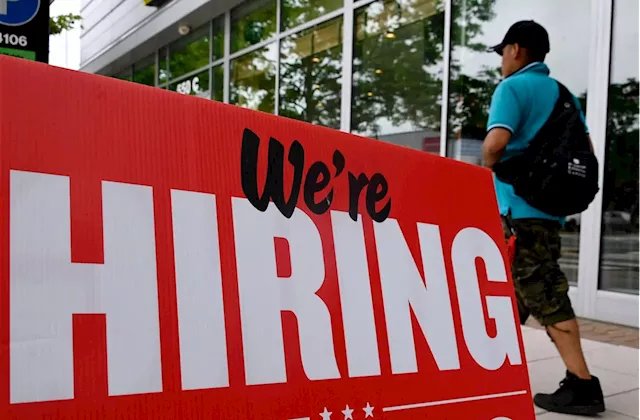 U.S. private payrolls miss expectations in October as labour market remains tight