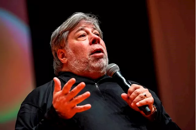 Apple Co-Founder Steve Wozniak Suffers Minor Stroke at Business Conference in Mexico City