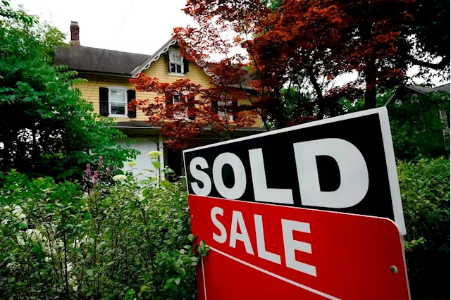 Older Buyers Prevail in America's Hot Housing Market