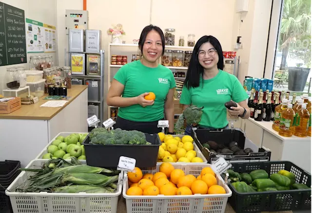 Entrepreneur opens surplus food market and cafe to reduce waste