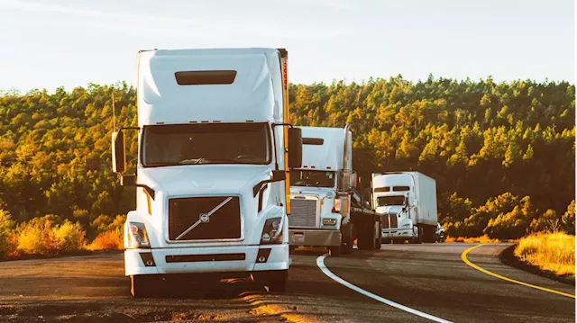 Canada's Trucking Industry Seeks Immigrants to Fill Thousands of Jobs