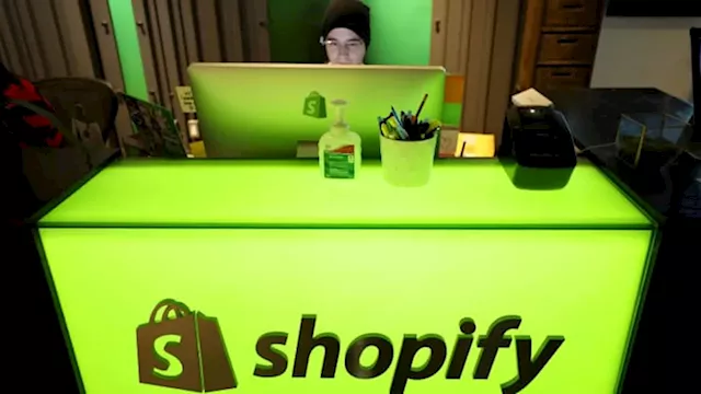 Shopify shares pop 15% on earnings beat, rosy guidance