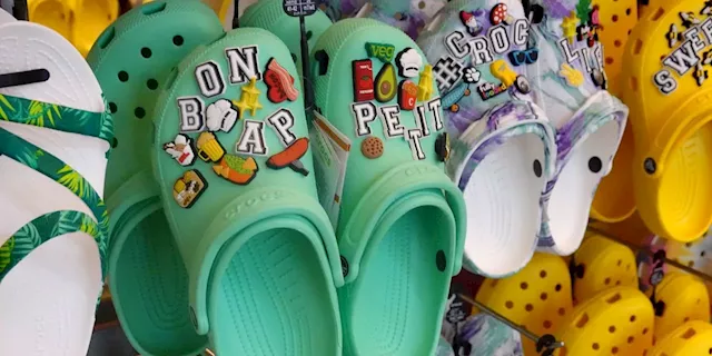 Crocs' stock drops sharply after its Q4 earnings forecast falls short of consensus estimates