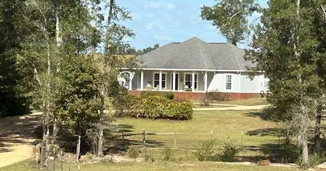 Luxury homes on the market in Dothan