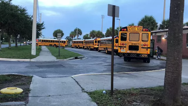 Unanimous vote in favor to end contract with largest school bus company in Duval County