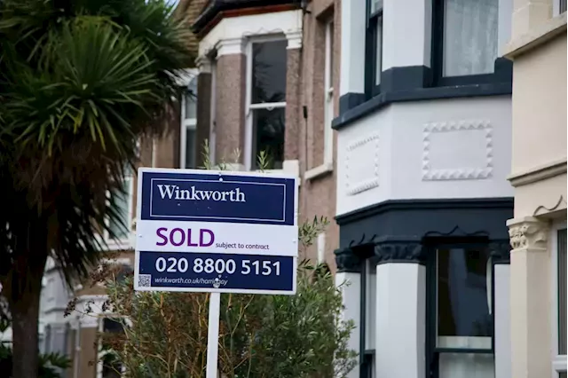 Ten-year mortgages on market with lowest rates since mini-Budget