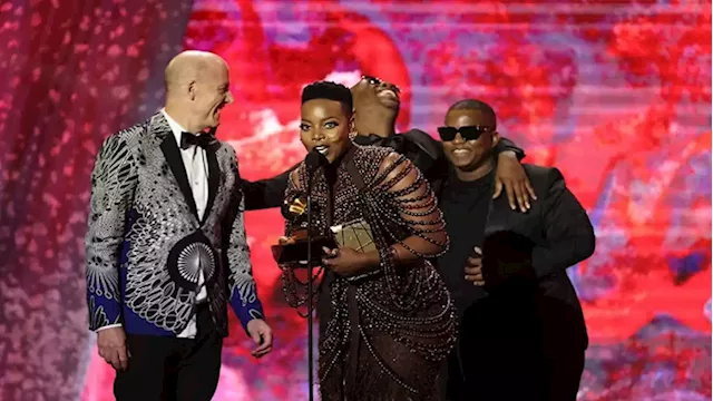 Grammy award winning trio touch down - SABC News - Breaking news, special reports, world, business, sport coverage of all South African current events. Africa's news leader.