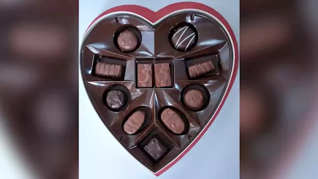 Feeling ripped off on Valentine's Day? Popular chocolate boxes look big, but have more plastic than ever | CNN Business