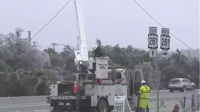 Hill Country residents still upset over lack of transparency from power company during ice storm