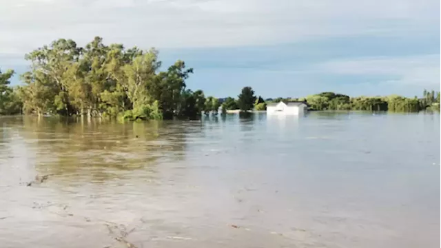 Vaal motorist urge govt to step in following heavy rains - SABC News - Breaking news, special reports, world, business, sport coverage of all South African current events. Africa's news leader.