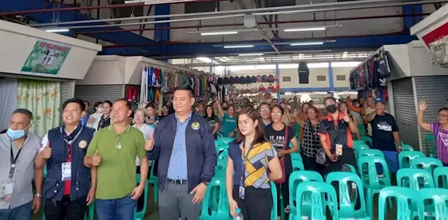 Mandaue gov’t conducts public hearing on planned cashlight program in public market