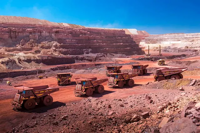 Kumba runs out of space to store iron ore that Transnet rail can't move | Business