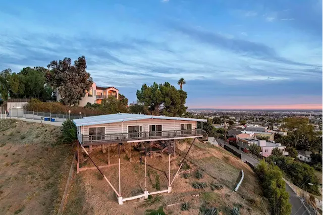 Los Angeles Stilt Home Featured In ‘90s Action Film ‘Heat’ Hits The Market For A Cool $1.6 Million