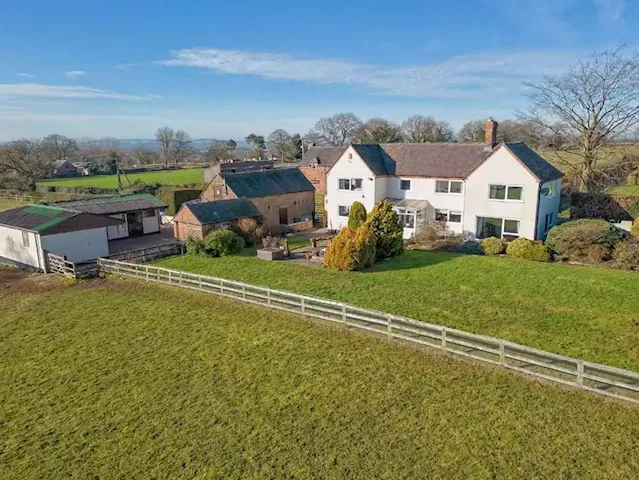 19th century home with vast equestrian facilities comes on market for £925,000