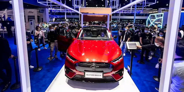 Ford Motor Turns to Industry Outsider to Reverse China Slump