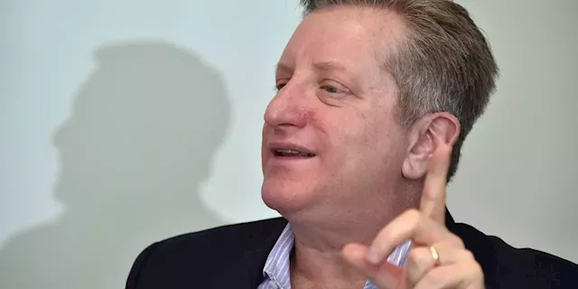 Steve Eisman of 'The Big Short' fame is buying bonds 'for first time in a long time'. Says days of tech stocks beating market are over.