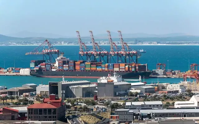 Cape Town looks set to become even windier, adding to harbour woes | Business