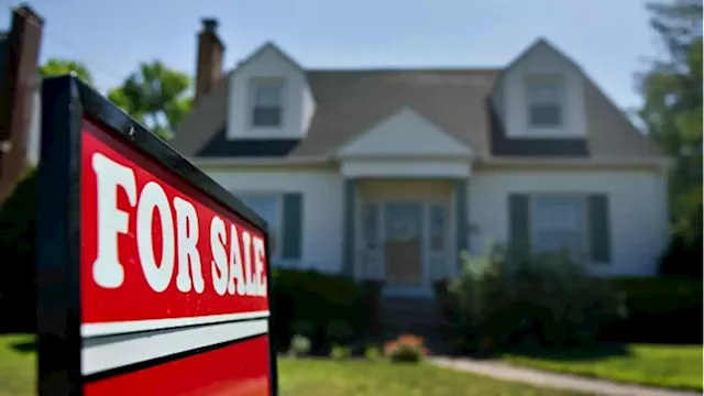 The Daily Chase: Toronto home sales drop; tech stocks under pressure - BNN Bloomberg