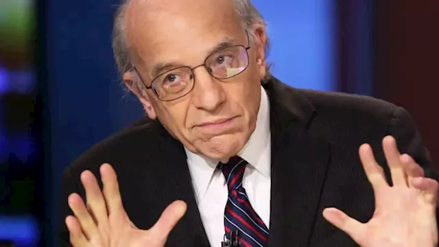 Jeremy Siegel sees stocks rallying 10%-15% in 2023 as lower rates outweigh a mild recession