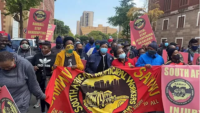 Slain SAMWU leaders remembered as murder trial set to resume - SABC News - Breaking news, special reports, world, business, sport coverage of all South African current events. Africa's news leader.