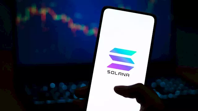 Biggest Movers: SOL Rebounds From 2-Month Low to Start the Weekend – Market Updates Bitcoin News