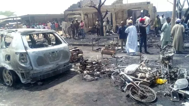 Bauchi govt donates N10m to Muda Lawal market fire victims, promises reconstruction of shops