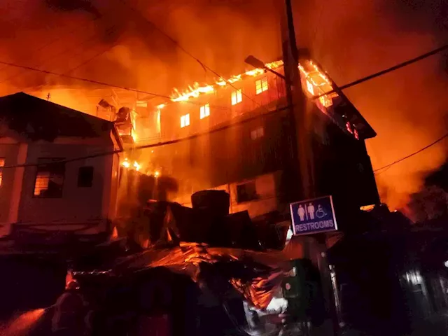 Fire strikes Baguio City Public Market