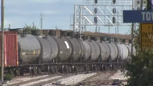 Railroad merger approved despite strong opposition from Chicago suburbs over safety concerns