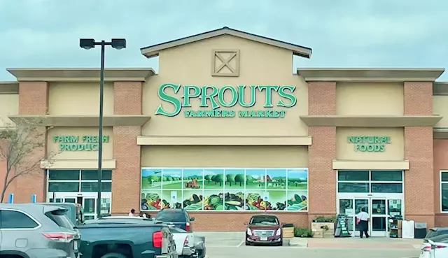 Sprouts Farmers Market to Open in North Oak Cliff