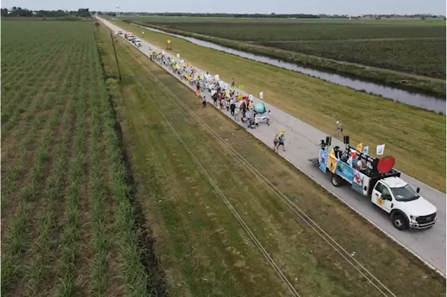 Farmworkers use Florida march to pressure other companies