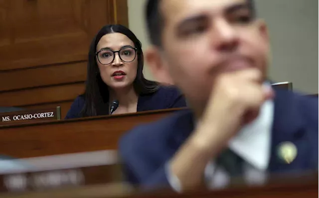 Ocasio-Cortez Blasts GOP Energy Bill as “Fossil Fuel Industry Wishlist”