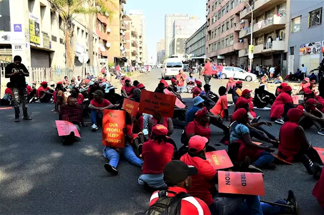 EFF shutdown: 33 arrested at Woolies in Sandton | Business