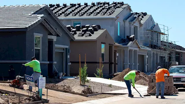 Homebuilders find ways to help stabilize Tucson housing market