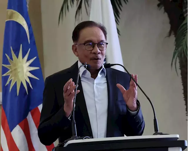 Anwar invites Saudi business community to invest in Malaysia