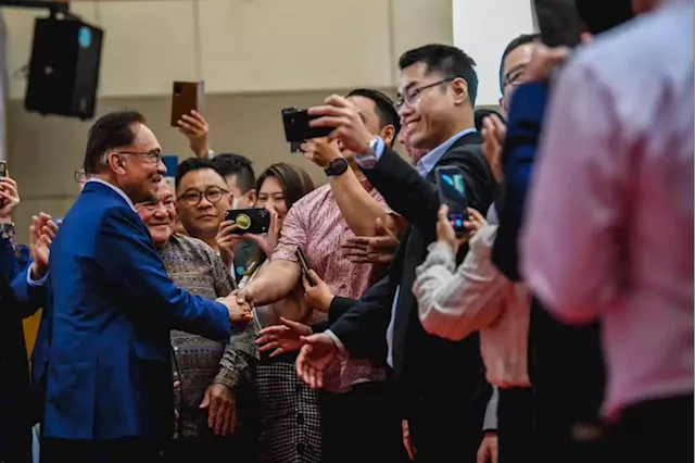 Govt to announce major investment this week, says Anwar | The Malaysian Insight