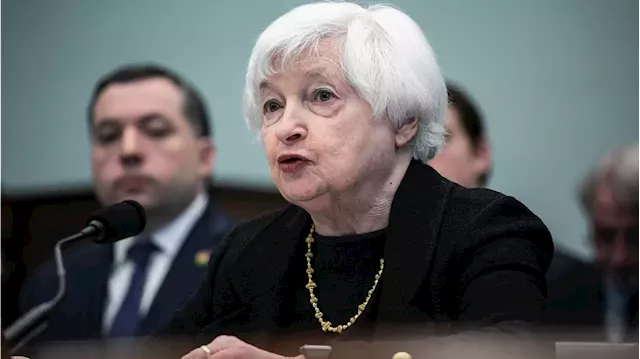 Yellen to talk tough on money market funds in NABE speech