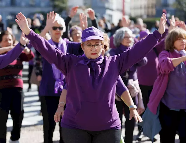 Spain brings in law to ensure equal numbers of men and women on company boards and at elections