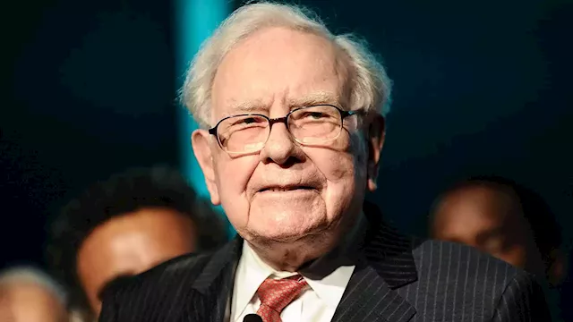 Buffett's Berkshire stocks up on more Occidental Petroleum shares