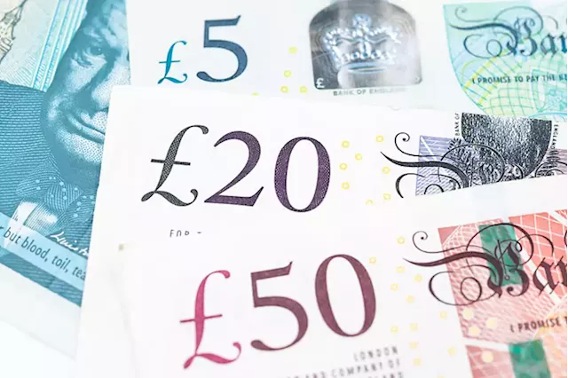 GBP/USD retreats from 1.1850 as risk-off mood rebounds amid tight US labor market