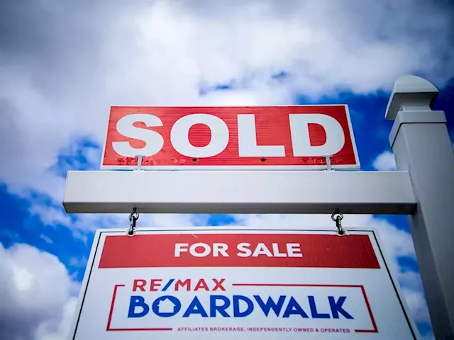 Home sales up in March as buyers re-enter market with historically low supply