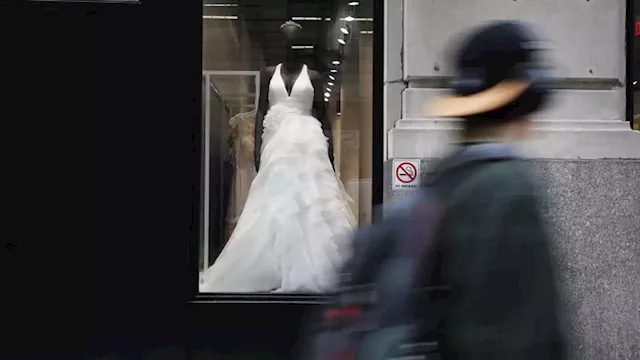 One in four brides wear David's Bridal to their wedding. Now, it's filing for bankruptcy | CNN Business