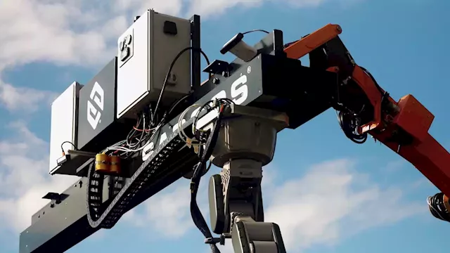 This US company has a robotic solution for solar panel construction