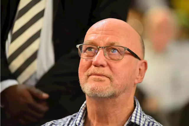 JUST IN | Derek Hanekom appointed new SAA interim chair | Business