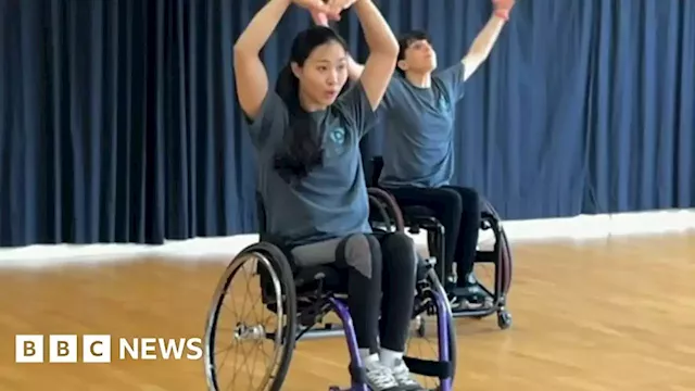 Wheelchair dance company in debut tour