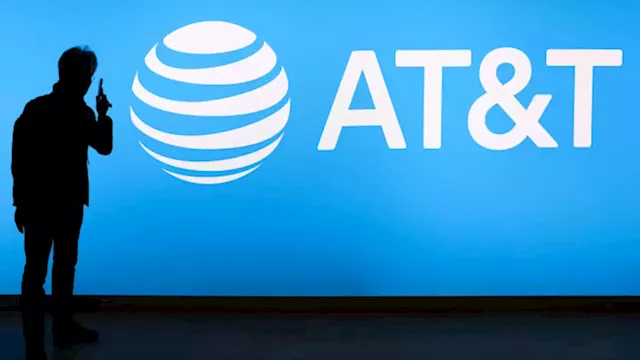 AT&T shares sink after company posts softer than expected revenue, cash flow